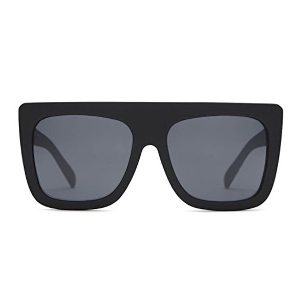 Quay Australia Accessories - Quay Australia Cafe Racer Oversized Sunglasses, Flat Top